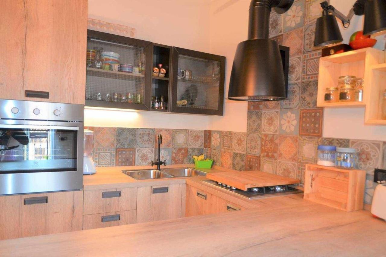 Scroce Apt Close To Prato Della Valle Padova Exterior photo